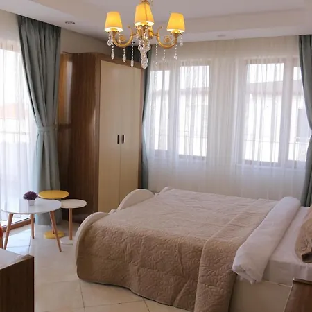 The Larossa Hotel *
